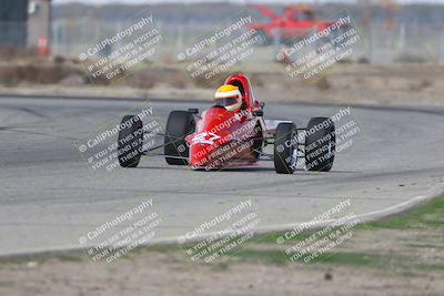 media/Oct-25-2025-CalClub SCCA (Sat) [[34c778dfbe]]/Group 5/Qualifying/